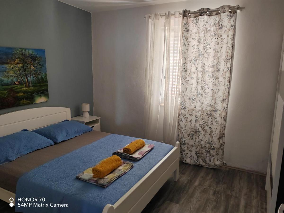 Sea View Apartment Sunrise Poljica & Blue Lagoon Rent A Boat Extérieur photo